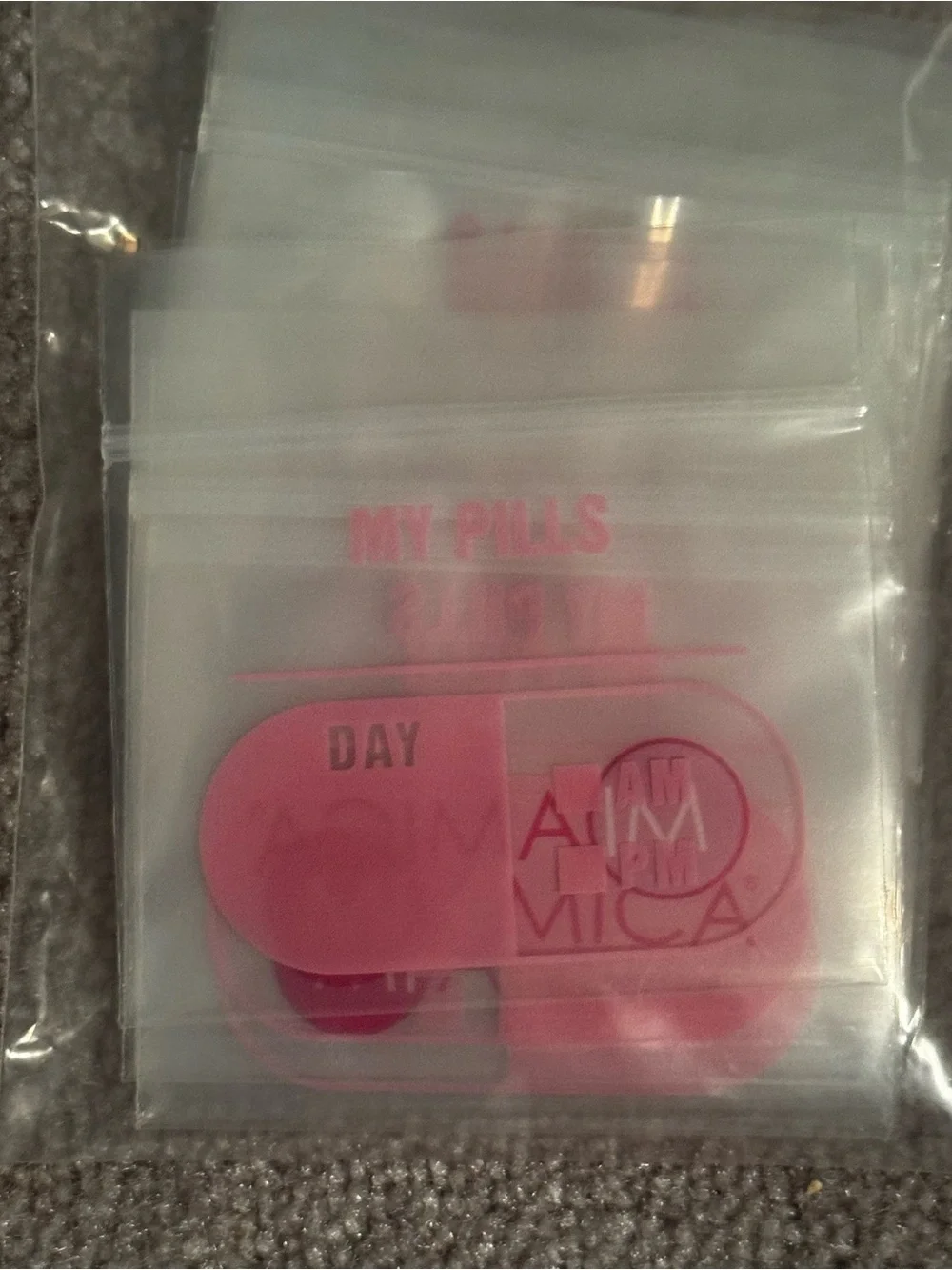 NEW!! Miamica Resealable Travel Bags - 40 Pack
